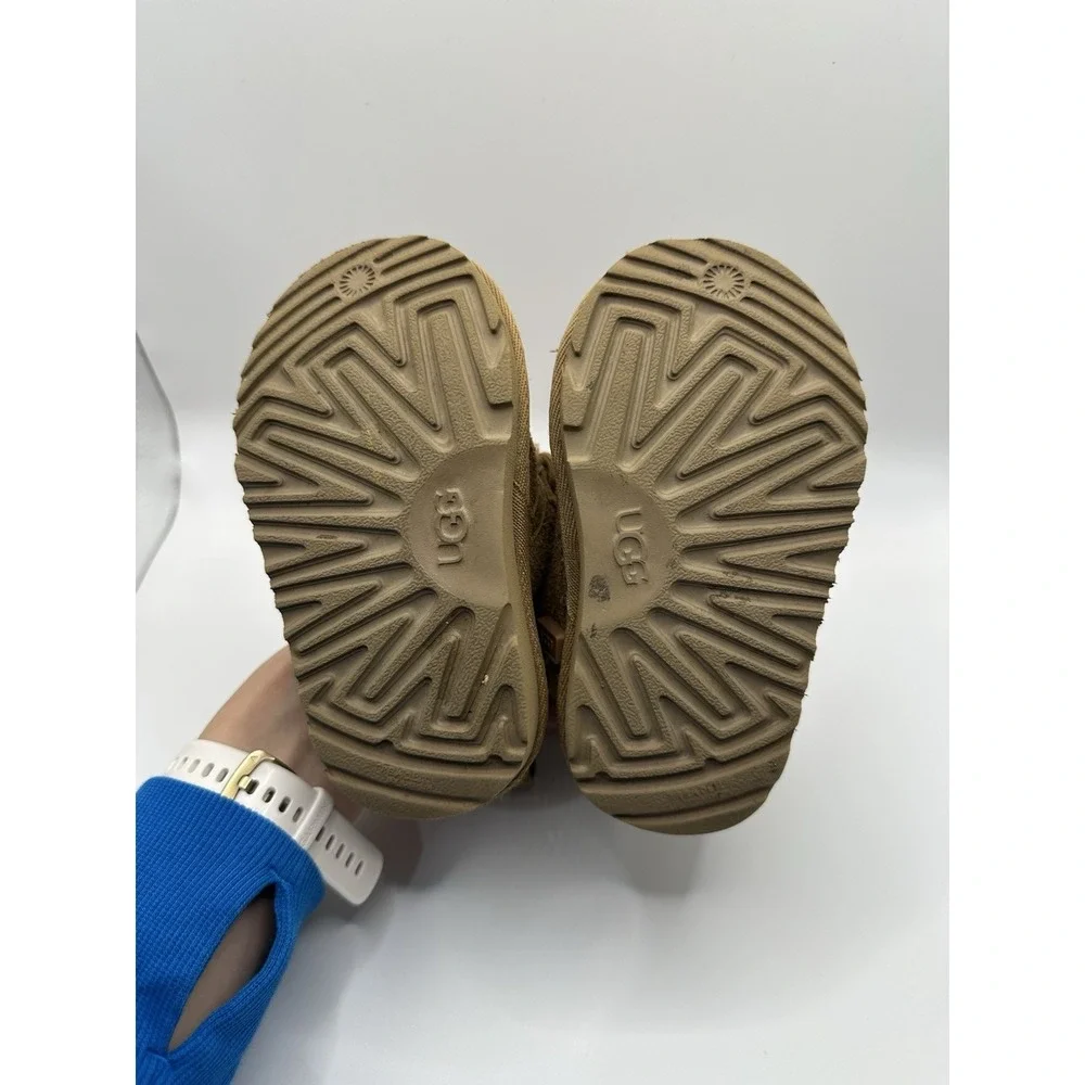 UGG Toddlers Neumel II water-resistant‎ chukka boots Chestnut Brown 6C